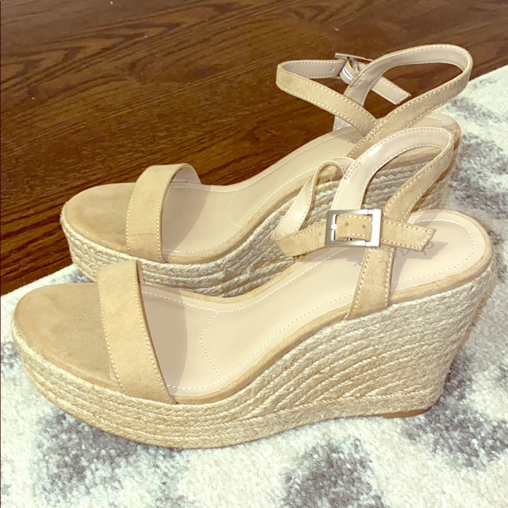 Charles david wedges